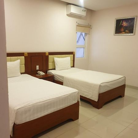 Hoang Ngoc Hotel Pleiku Extérieur photo