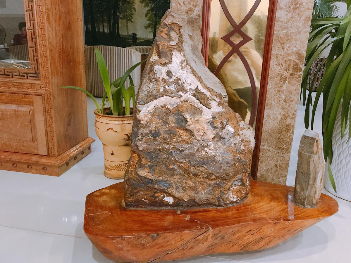 Hoang Ngoc Hotel Pleiku Extérieur photo